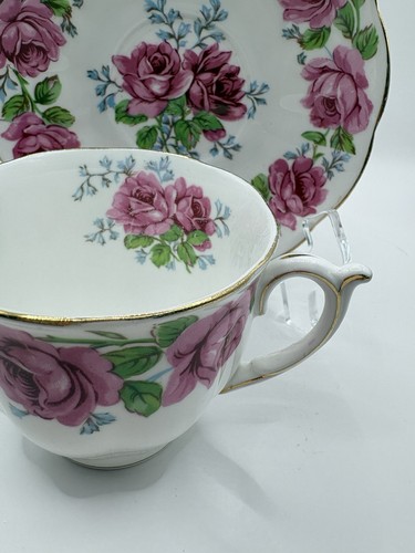 Vintage QUEEN ANN Bone China Teacup & Saucer, Lady Alexander Ros - photo 3