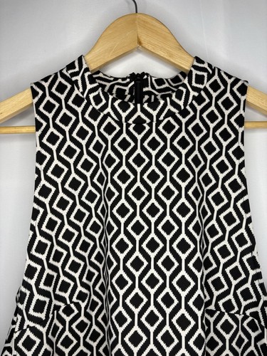Forever 21+ Women’s Black & White Geometric Dress - Size 1X