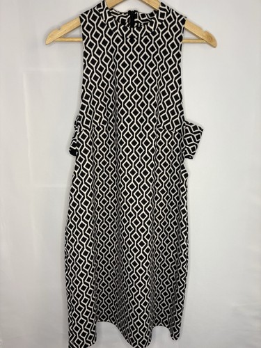 Forever 21+ Women’s Black & White Geometric Dress - Size 1X - photo 2
