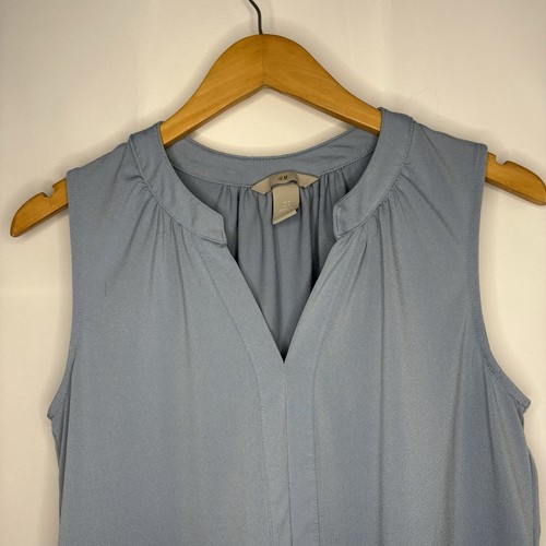 Two H&M Work Blouses Tops, Periwinkle Blue & Emerald Green Size - photo 4