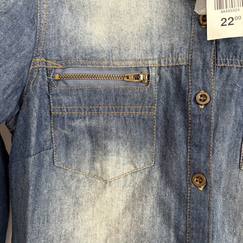 NWT SEDUCTIONS Women’s Denim Button Shirt Petite Small - photo 4