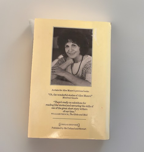 THE PROGRESS of LOVE By ALICE MUNRO, 1986 Edition - photo 2