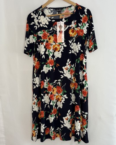 NWT Nina Leonard Women’s Dress With Side Pockets, Navy & Multico