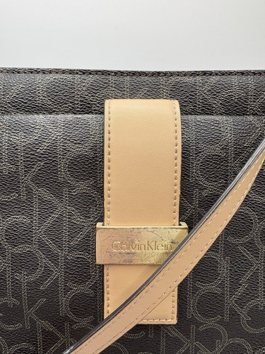 Calvin Klein Cross Body Brown & Beige Monogram Purse - photo 4
