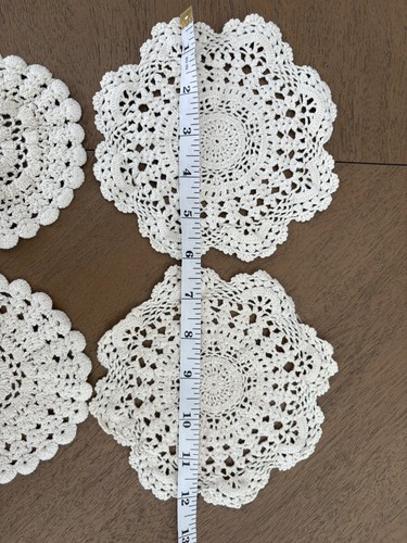 VINTAGE Set of 5 HANDMADE DOILIES, Various Sizes, See Pics - photo 5