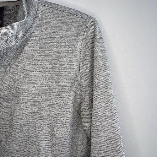 Mondetta Women’s Athletic Grey Jacket Stretchy With Pockets - photo 5