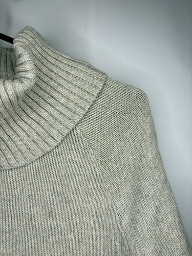 Old Navy Maternity Women’s X-Small Cowl Neck Knit Sweater - photo 4