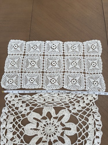 VINTAGE Set of 2 Larger HANDMADE DOILIES, Various Sizes - photo 4