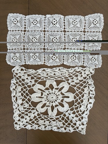 VINTAGE Set of 2 Larger HANDMADE DOILIES, Various Sizes - photo 5