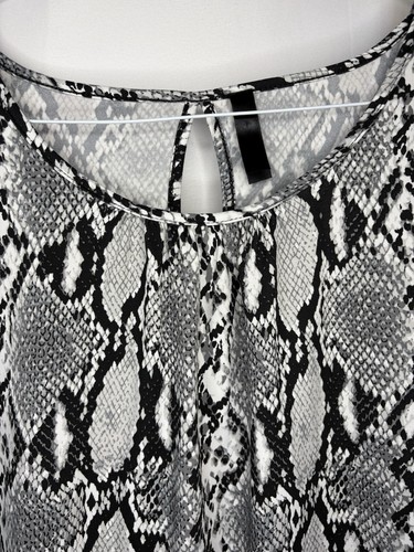 UNBRANDED Women's Plus Size 1X SNAKESKIN Black Gray White Pleate - photo 2