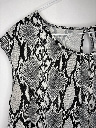 UNBRANDED Women's Plus Size 1X SNAKESKIN Black Gray White Pleate - photo 3