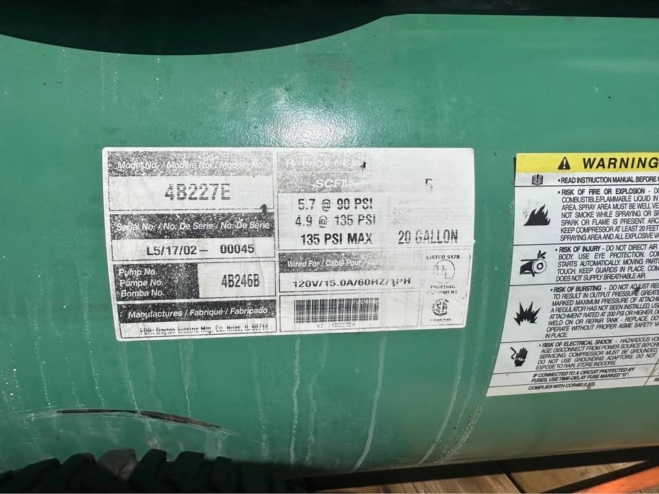 Portable Air Compressor - photo 5