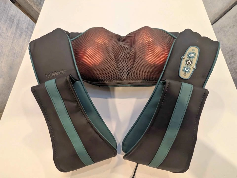True Medics Insta Shiatsu Neck and Shoulder Massager
