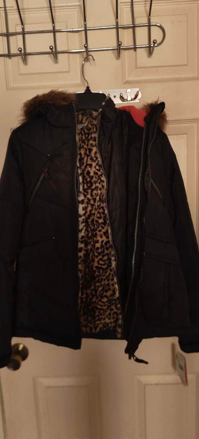 LONDON FOG Girl Free Country Puffer Jacket with Faux Fur Hood - photo 2