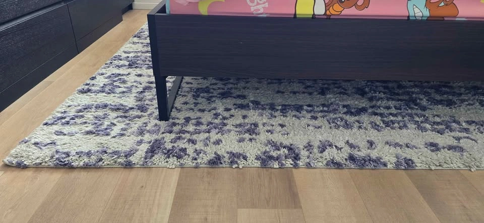 Abstract Purple and Cream Shag Area Rug - photo 2
