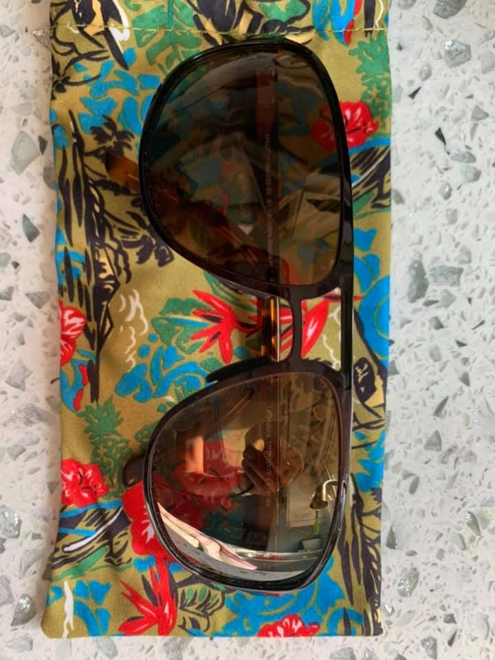 Sunglasses - photo 2