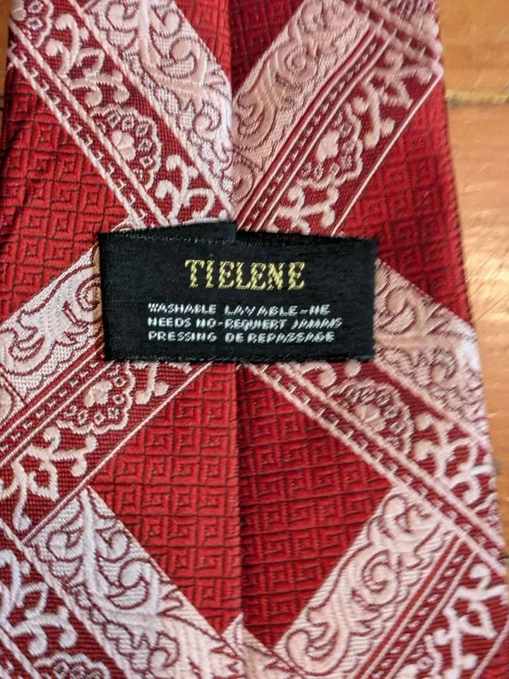 Vintage Tielene Red Tie image indicator(2)