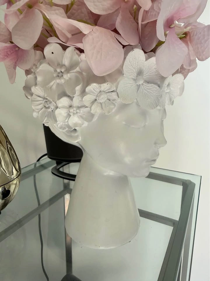 Very cute head with flowers decor - photo 2