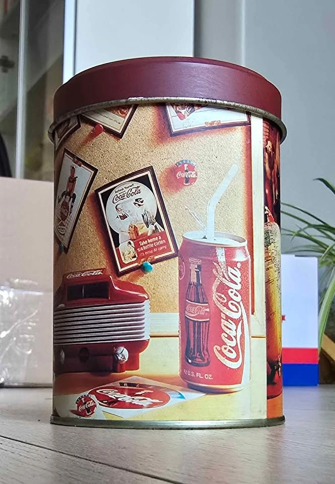Coca-Cola Vintage Style Coin Bank Tin - photo 4