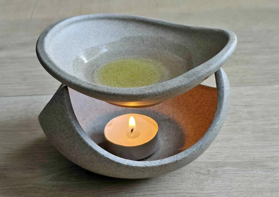 Ceramic Stone-Effect Essential Oil Burner