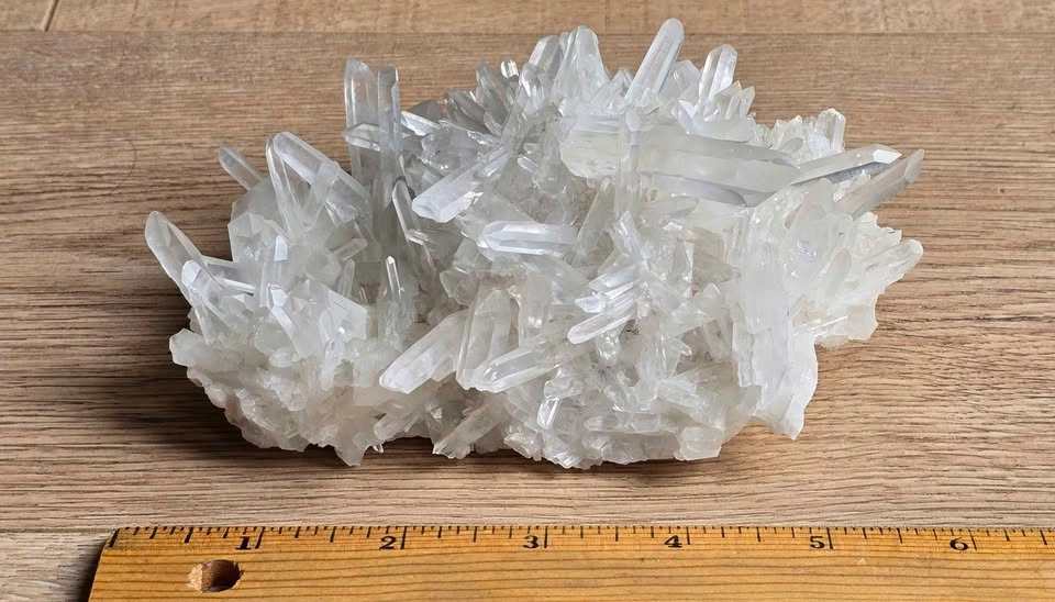 Clear Quartz Crystal Cluster - photo 5