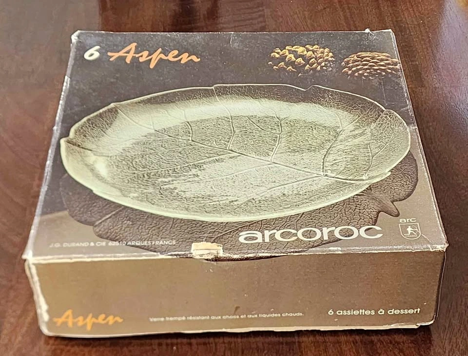 ARCOROC Aspen Glass leaves style glass plate