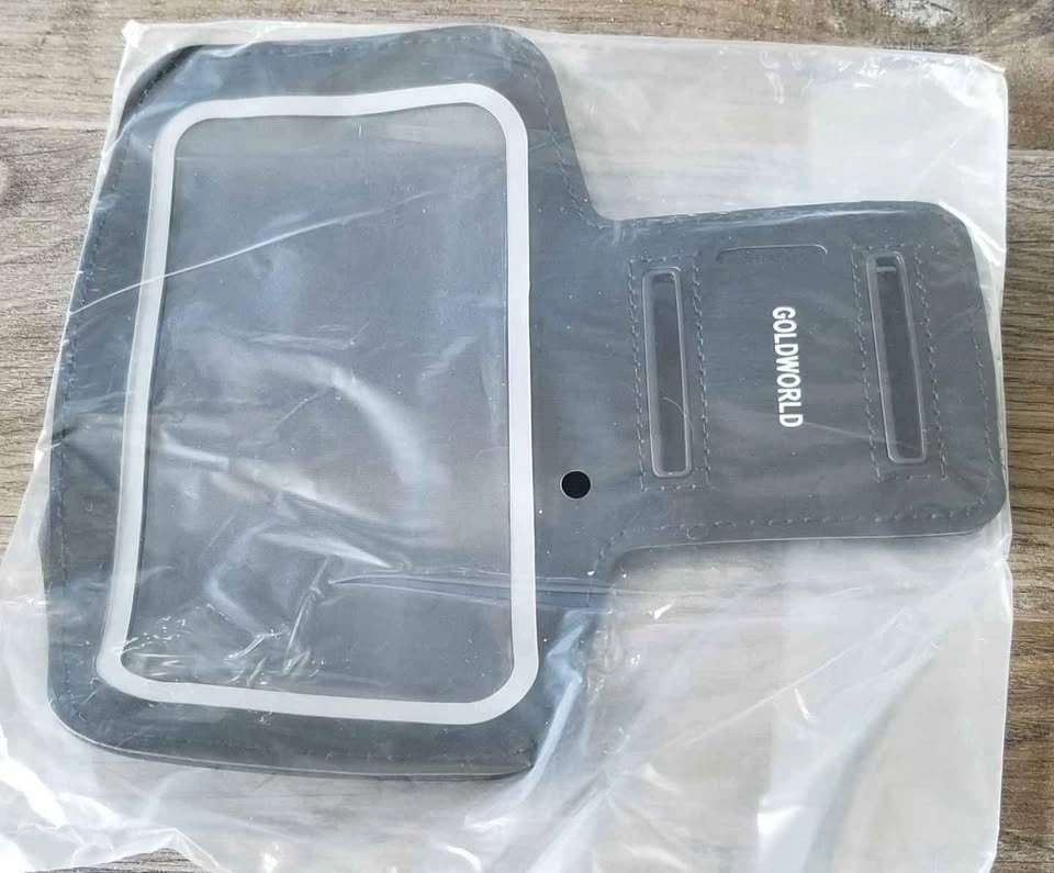 BRAND NEW Green Mitten Hat/ Toque with Speaker & Arm Phone Holde - photo 2
