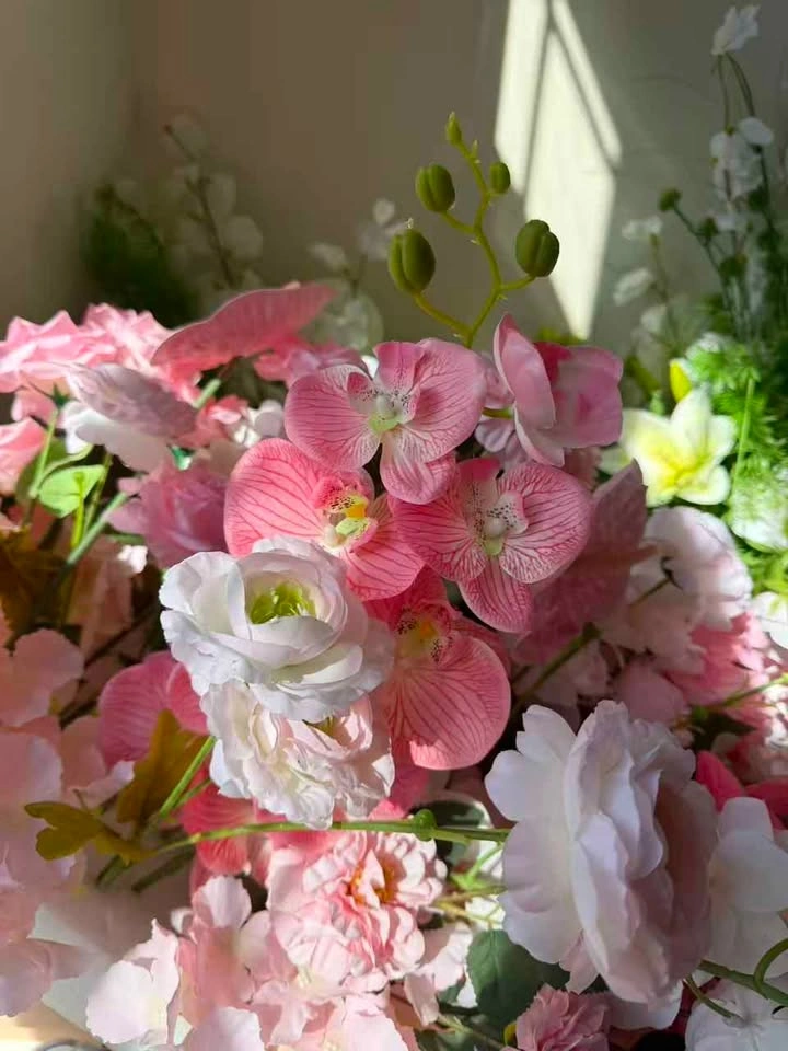 Large Assortment of Pink and White Artificial Floral Event Decor - photo 4