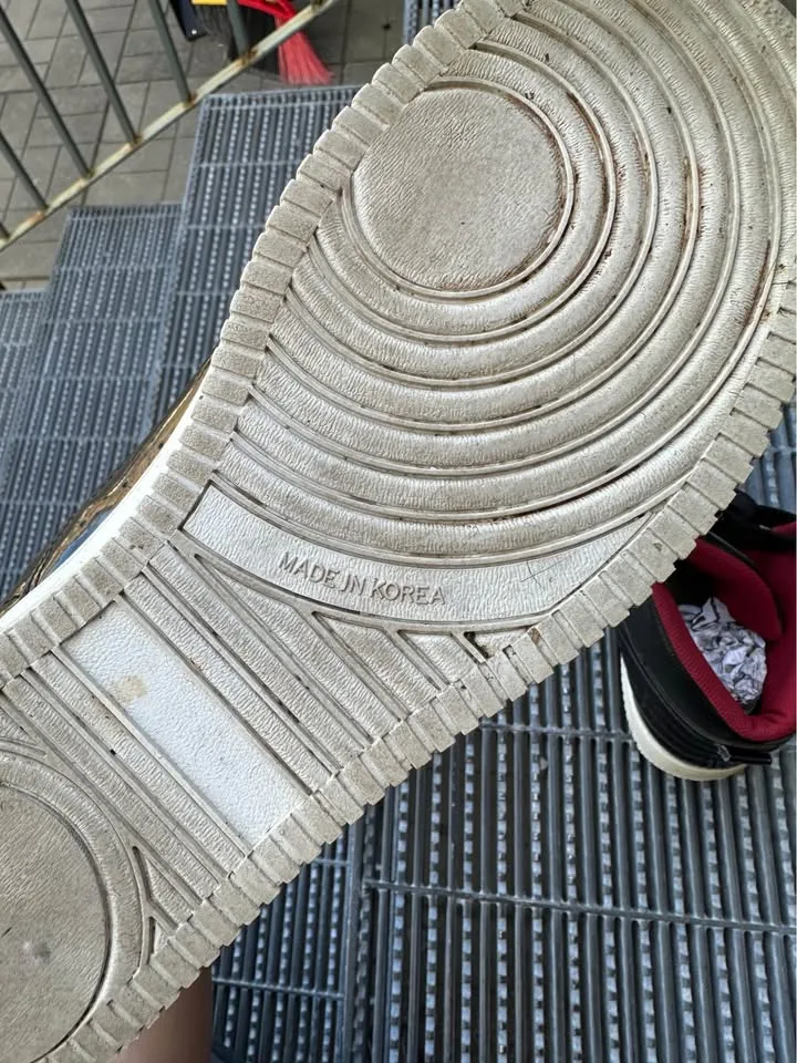 Used men shoes size 9 image indicator(3)