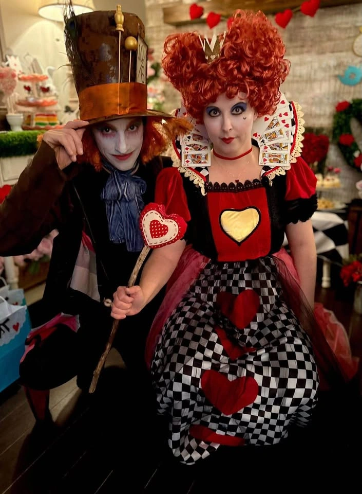 Queen Of Hearts Costume - photo 2