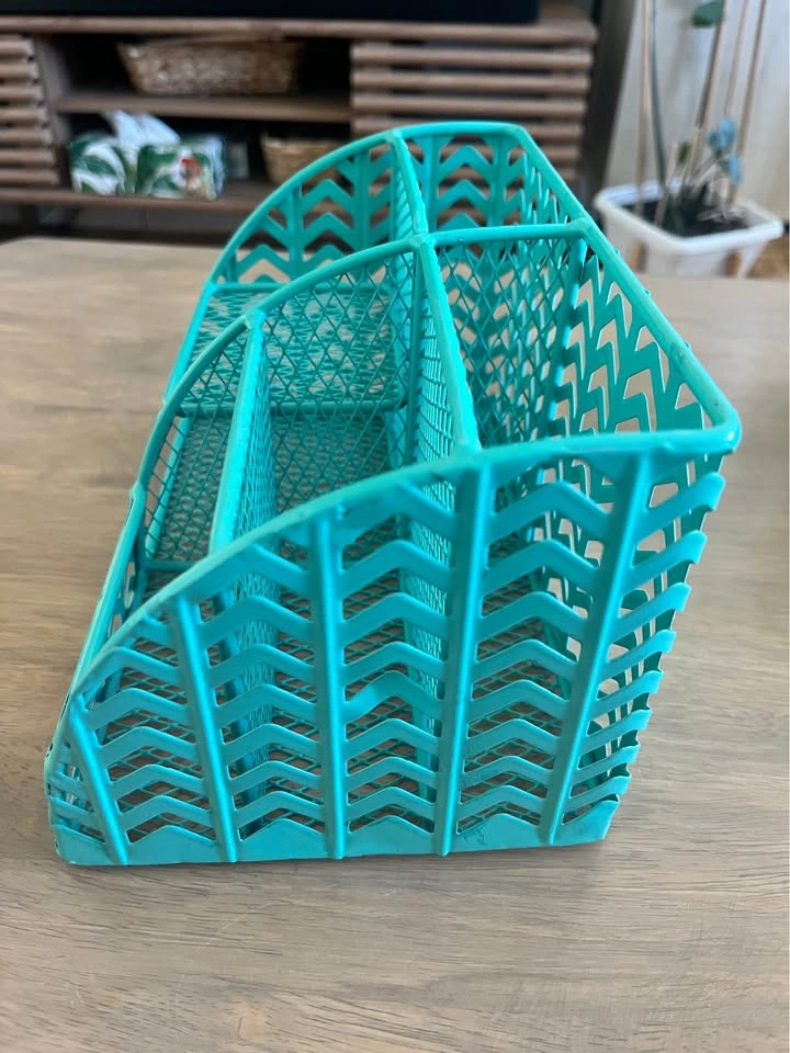 Teal and Gold Metal Mesh Desk Organizers - photo 4