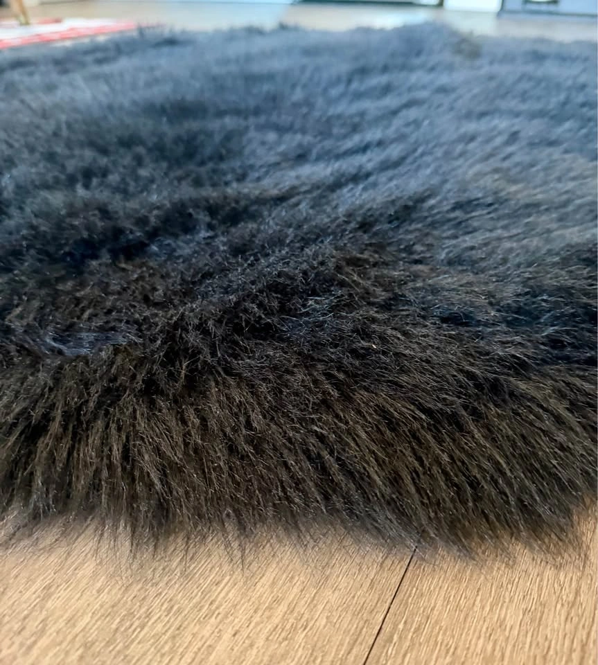 Round Black Shag Rug – 52″ Diameter - photo 2