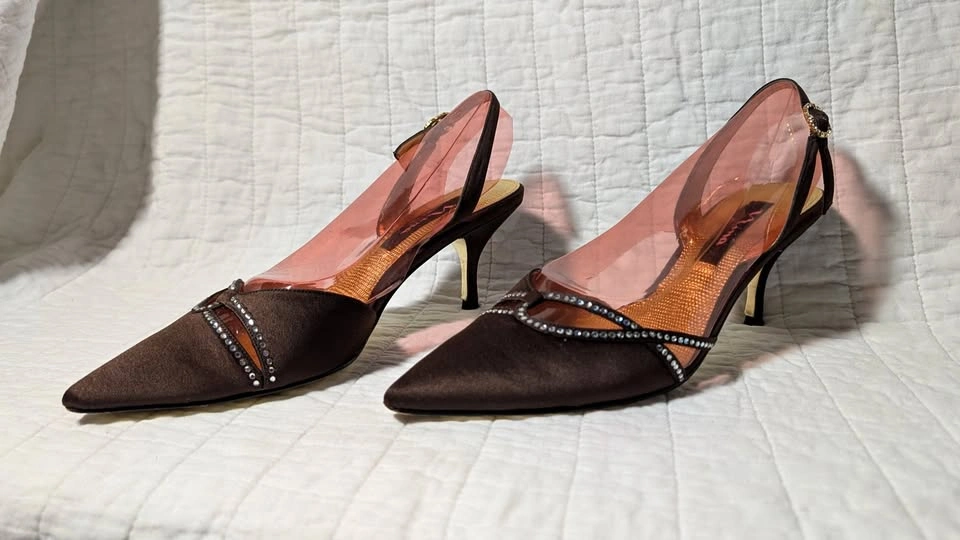 Nina kitten heels