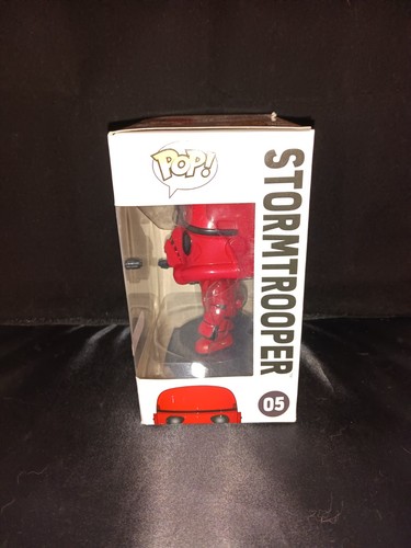 Funko Pop Star Wars 05 Stromtrooper (Red) Target Exclusive - photo 3