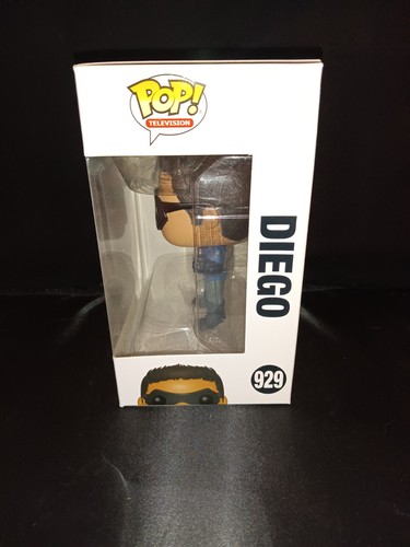 Funko Pop! Vinyl: The Umbrella Academy Diego #929 - photo 2
