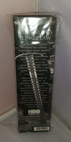 Urban Decay Jon Snow's Longclaw Large Eyeshadow Brush - photo 3