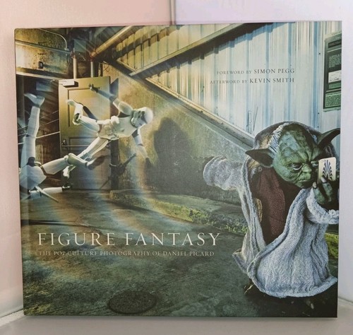 FIGURE FANTASY BOOK Pop Culture Photography Daniel Picard