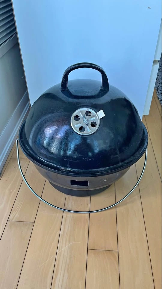 Portable Round Charcoal BBQ Grill