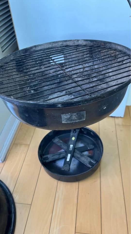 Portable Round Charcoal BBQ Grill - photo 4