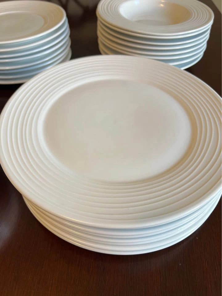 32-piece dishware set | White porcelain - photo 4