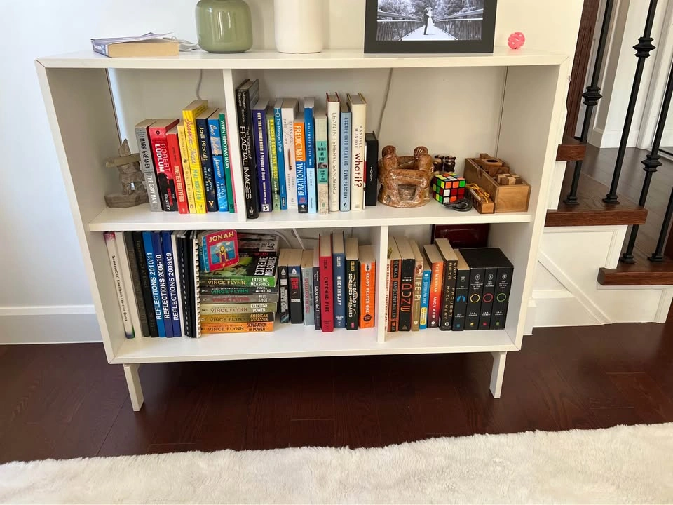 White small bookshelf - photo 2