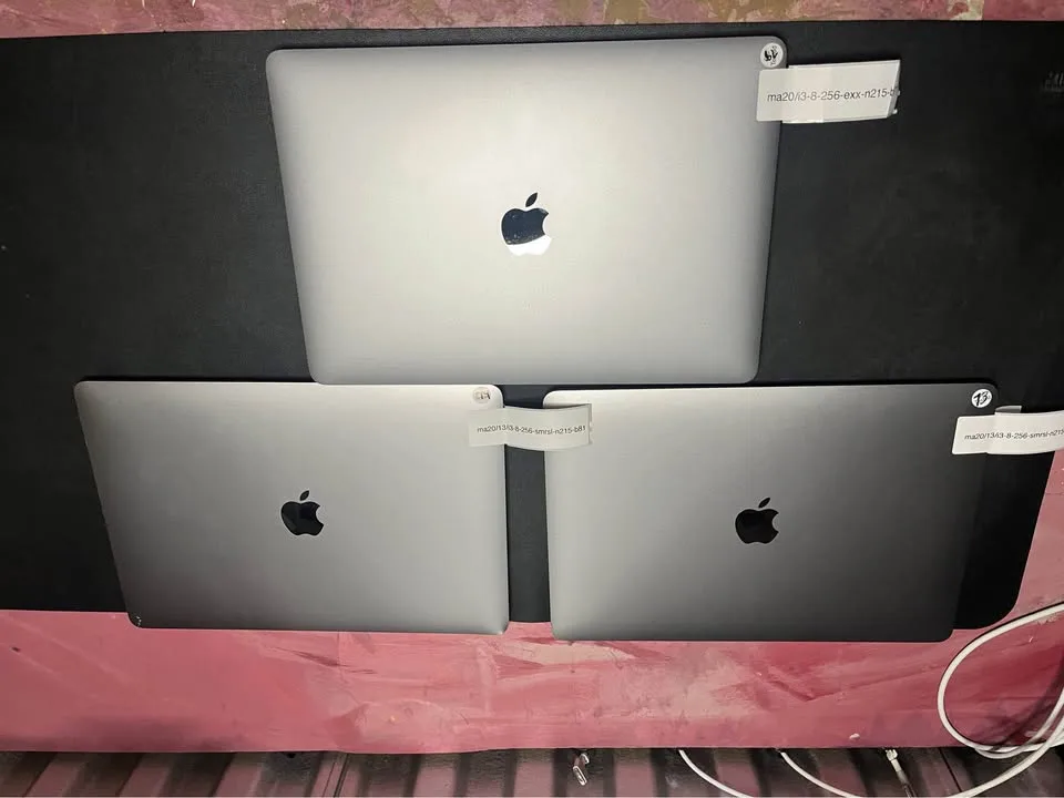 2020 MacBook Air 13” 8GB 256SSD image indicator(4)