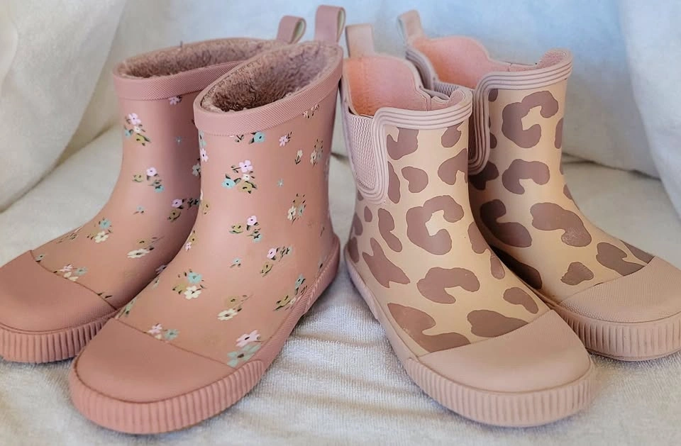 Kids Rain Boots – 2 Pairs, Size 30 | SOLD TOGETHER ONLY - photo 2