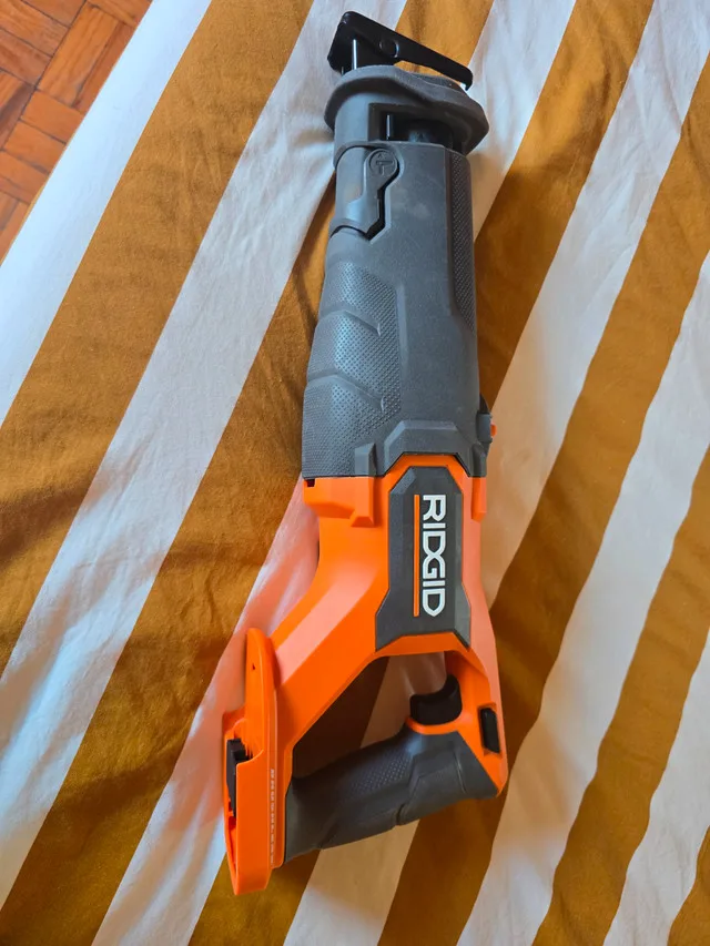 RIDGID Reciprocating oscillating saw thumbnail