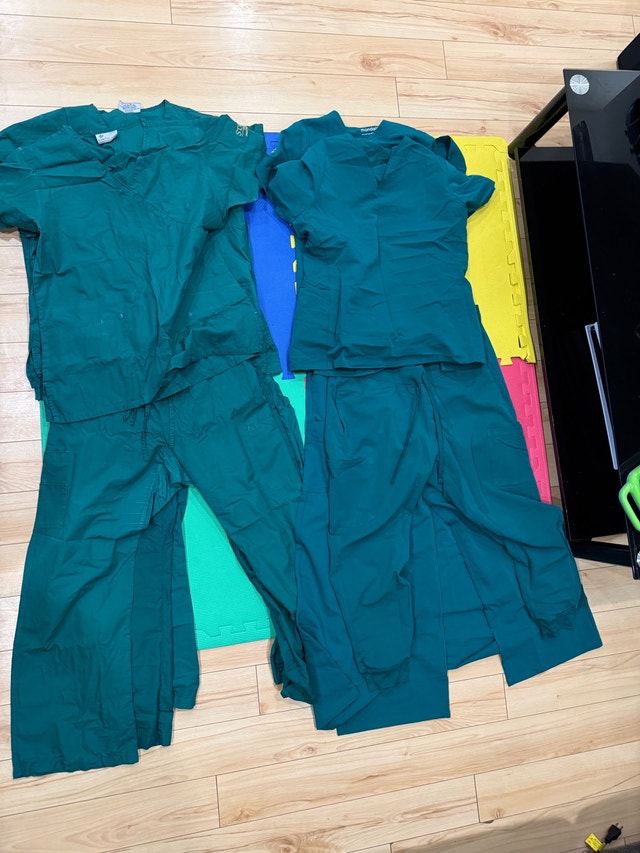 Mandala and Dickies Scrub Sets - photo 3