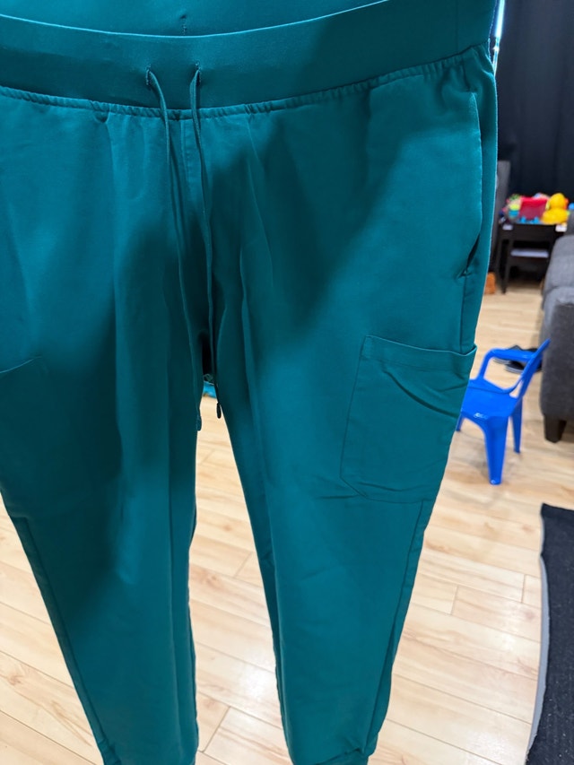Mandala and Dickies Scrub Sets - photo 5
