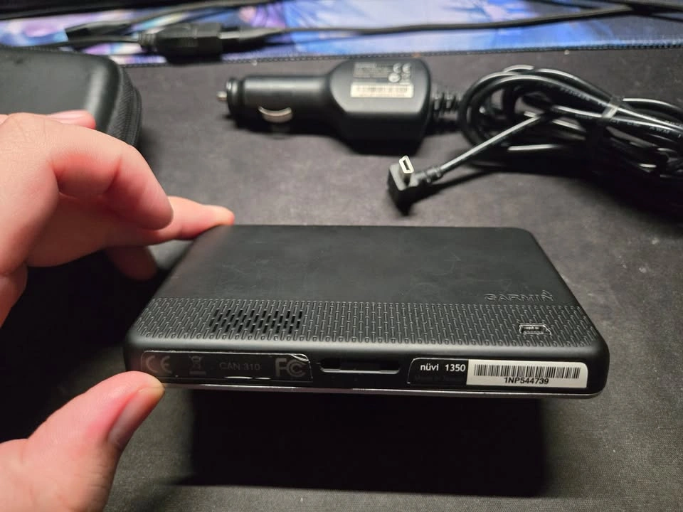 Garmin nuvi 1350 - photo 3