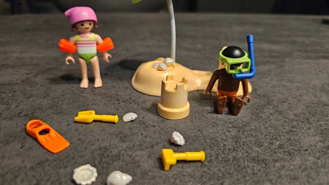 Playmobil Children at the Beach