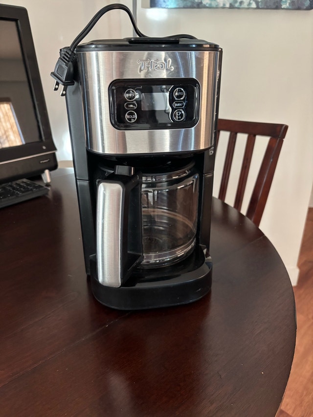 T-Fal coffee machine - photo 2