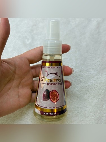 Passion Parties Fireworks Passion Fruit Scented Massage Formula - photo 4